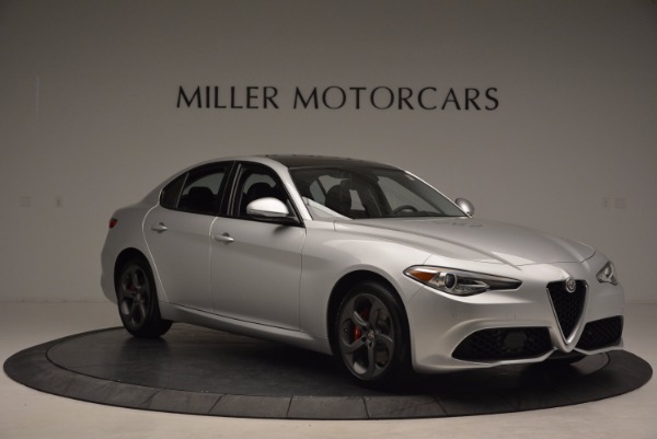 New 2017 Alfa Romeo Giulia Ti Q4 for sale Sold at Rolls-Royce Motor Cars Greenwich in Greenwich CT 06830 11