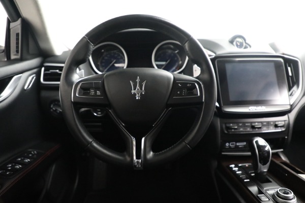 Used 2017 Maserati Ghibli S Q4 for sale $44,900 at Rolls-Royce Motor Cars Greenwich in Greenwich CT 06830 28
