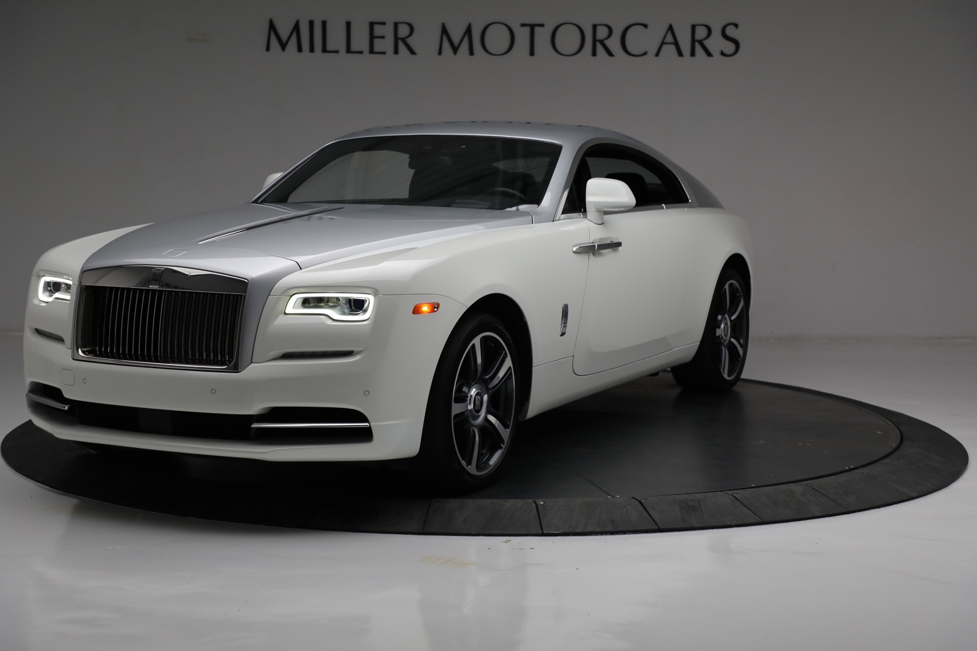 Used 2017 Rolls-Royce Wraith for sale Sold at Rolls-Royce Motor Cars Greenwich in Greenwich CT 06830 1