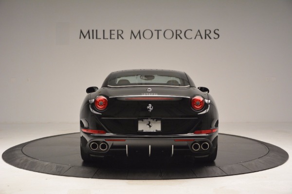Used 2015 Ferrari California T for sale $153,900 at Rolls-Royce Motor Cars Greenwich in Greenwich CT 06830 18