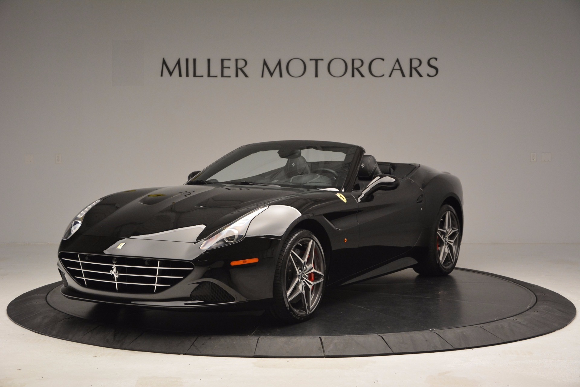 Used 2015 Ferrari California T for sale Sold at Rolls-Royce Motor Cars Greenwich in Greenwich CT 06830 1