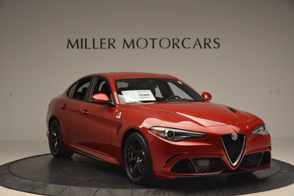 New 2017 Alfa Romeo Giulia Quadrifoglio Quadrifoglio for sale Sold at Rolls-Royce Motor Cars Greenwich in Greenwich CT 06830 11