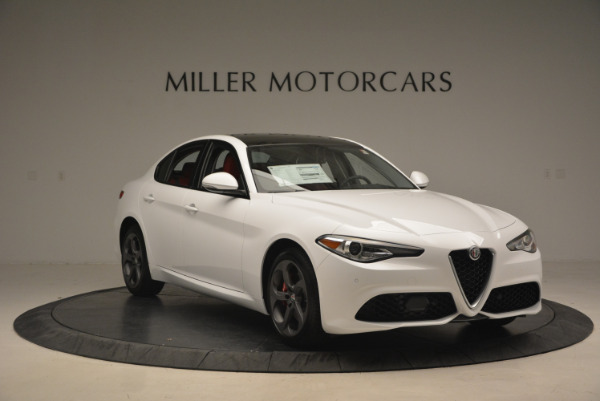 New 2017 Alfa Romeo Giulia Ti Q4 for sale Sold at Rolls-Royce Motor Cars Greenwich in Greenwich CT 06830 11