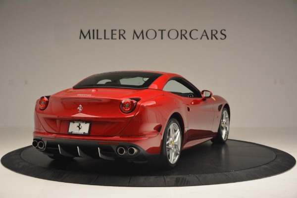 Used 2015 Ferrari California T for sale Sold at Rolls-Royce Motor Cars Greenwich in Greenwich CT 06830 19