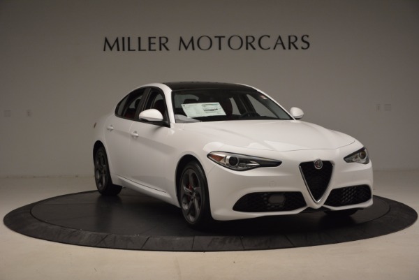 New 2017 Alfa Romeo Giulia Q4 for sale Sold at Rolls-Royce Motor Cars Greenwich in Greenwich CT 06830 13