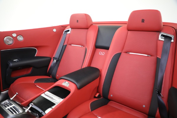 Used 2018 Rolls-Royce Dawn Black Badge for sale $281,900 at Rolls-Royce Motor Cars Greenwich in Greenwich CT 06830 23