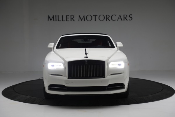 Used 2018 Rolls-Royce Dawn Black Badge for sale $281,900 at Rolls-Royce Motor Cars Greenwich in Greenwich CT 06830 27