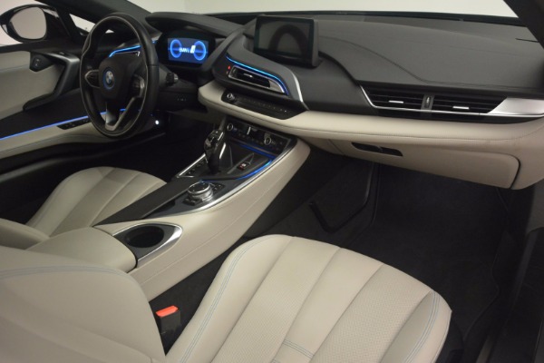 Used 2014 BMW i8 for sale Sold at Rolls-Royce Motor Cars Greenwich in Greenwich CT 06830 20