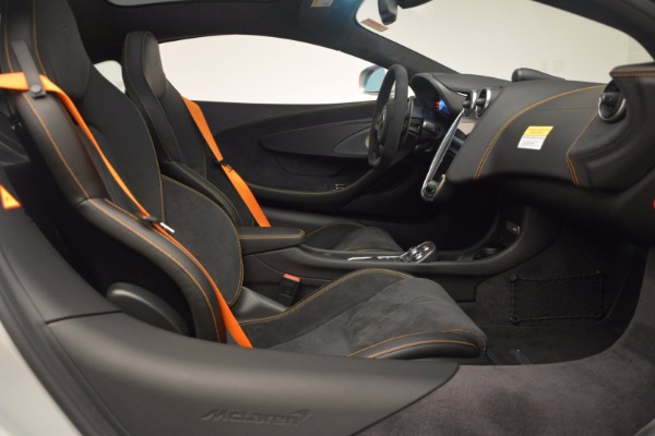 Used 2017 McLaren 570GT for sale $169,900 at Rolls-Royce Motor Cars Greenwich in Greenwich CT 06830 19