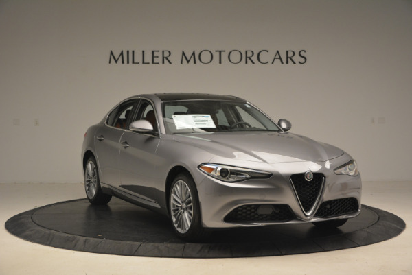 New 2017 Alfa Romeo Giulia Ti Q4 for sale Sold at Rolls-Royce Motor Cars Greenwich in Greenwich CT 06830 11