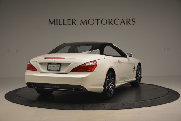 Used 2015 Mercedes Benz SL-Class SL 550 for sale Sold at Rolls-Royce Motor Cars Greenwich in Greenwich CT 06830 20