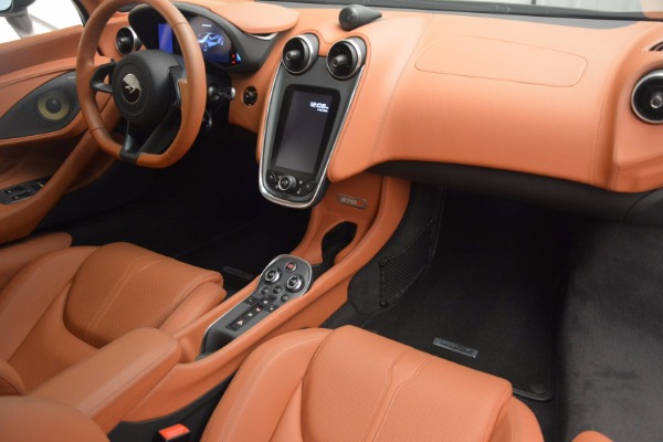 Used 2016 McLaren 570S for sale Sold at Rolls-Royce Motor Cars Greenwich in Greenwich CT 06830 18