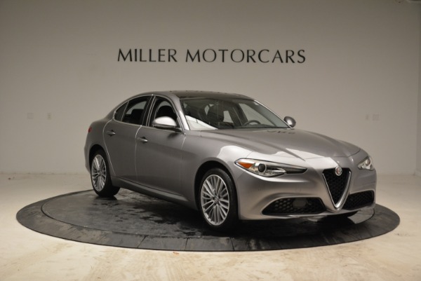 New 2017 Alfa Romeo Giulia Ti Lusso Q4 for sale Sold at Rolls-Royce Motor Cars Greenwich in Greenwich CT 06830 11