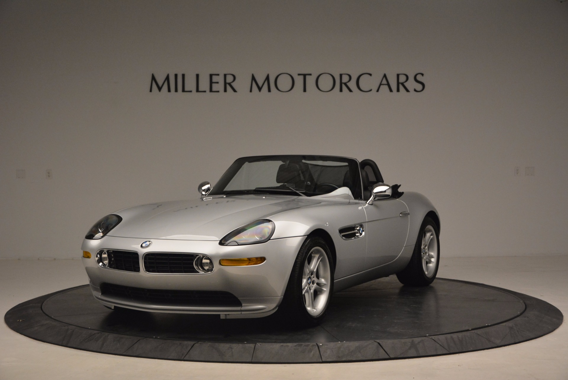 Used 2001 BMW Z8 for sale Sold at Rolls-Royce Motor Cars Greenwich in Greenwich CT 06830 1