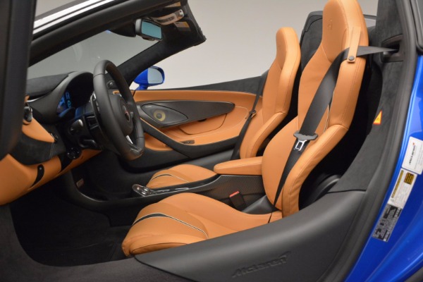 Used 2018 McLaren 570S Spider for sale Sold at Rolls-Royce Motor Cars Greenwich in Greenwich CT 06830 27