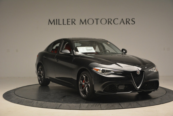 New 2017 Alfa Romeo Giulia Ti Q4 for sale Sold at Rolls-Royce Motor Cars Greenwich in Greenwich CT 06830 11