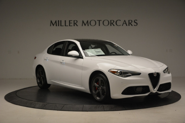 New 2017 Alfa Romeo Giulia Ti Sport Q4 for sale Sold at Rolls-Royce Motor Cars Greenwich in Greenwich CT 06830 11