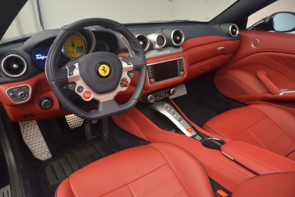 Used 2017 Ferrari California T for sale Sold at Rolls-Royce Motor Cars Greenwich in Greenwich CT 06830 25