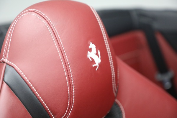 Used 2016 Ferrari California T for sale $119,900 at Rolls-Royce Motor Cars Greenwich in Greenwich CT 06830 22