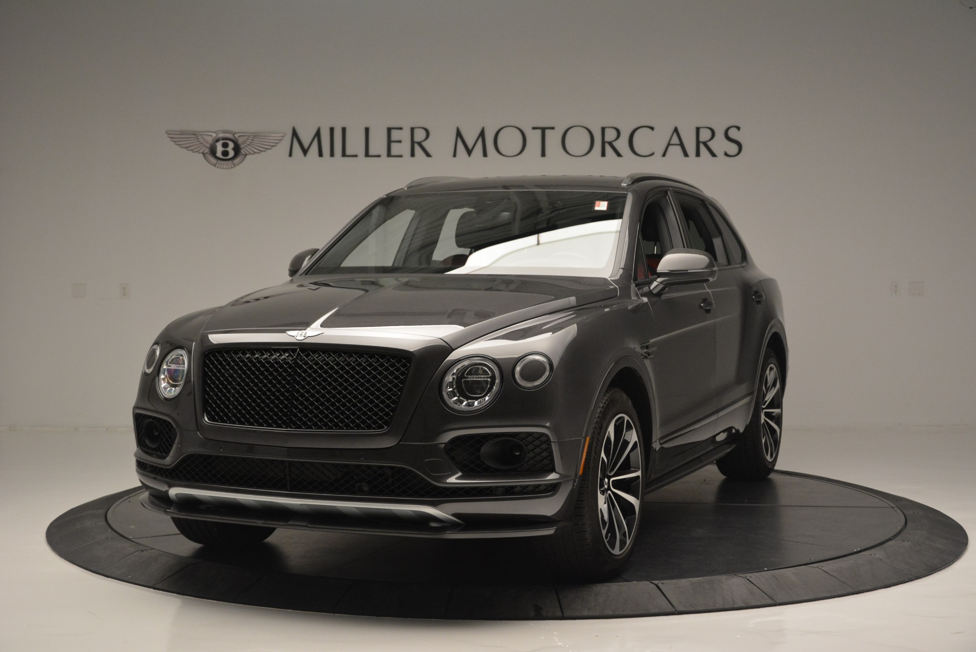 Used 2018 Bentley Bentayga W12 Signature for sale Sold at Rolls-Royce Motor Cars Greenwich in Greenwich CT 06830 1