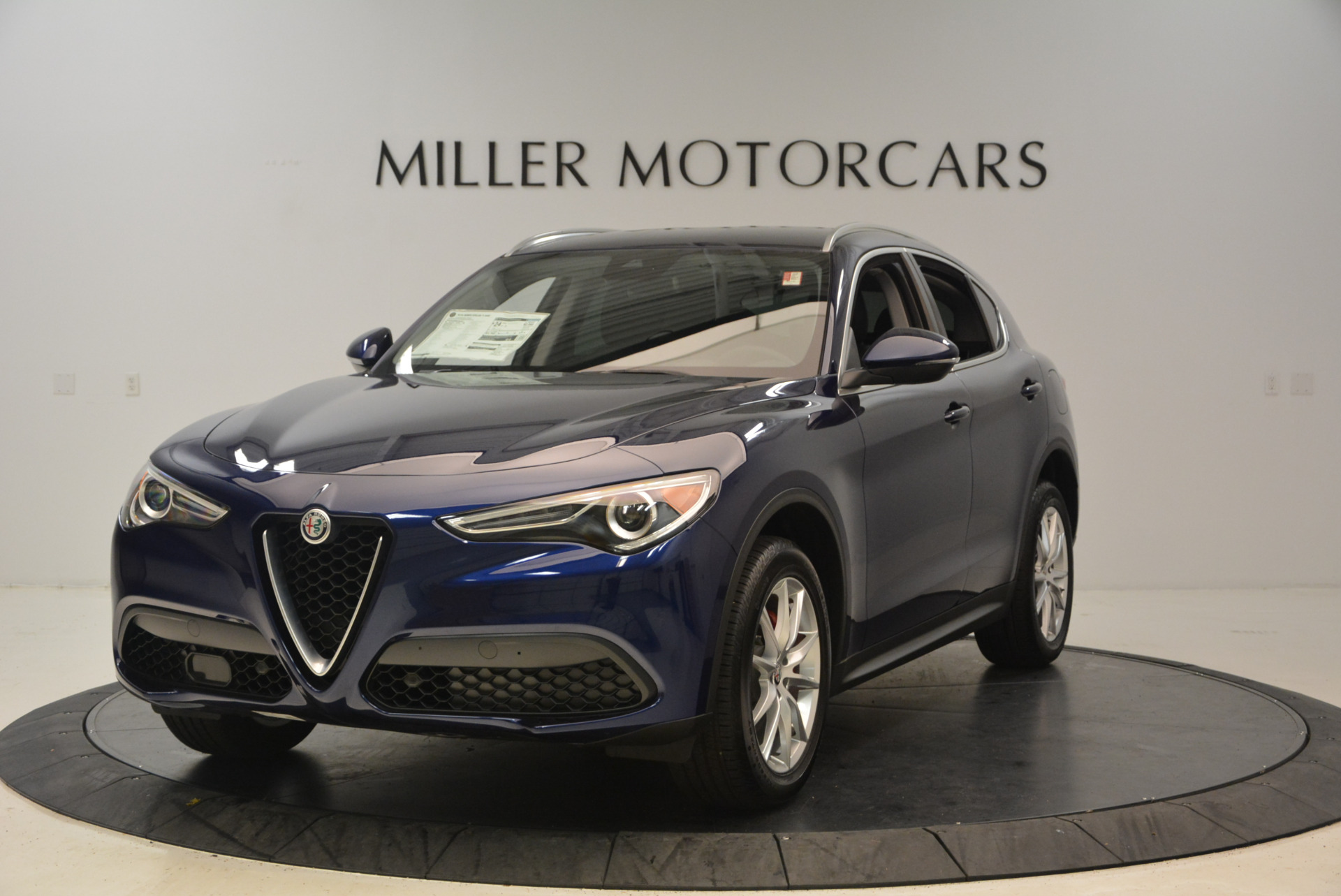 New 2018 Alfa Romeo Stelvio Ti Q4 for sale Sold at Rolls-Royce Motor Cars Greenwich in Greenwich CT 06830 1