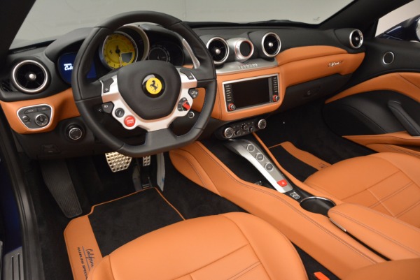 Used 2017 Ferrari California T Handling Speciale for sale Sold at Rolls-Royce Motor Cars Greenwich in Greenwich CT 06830 25