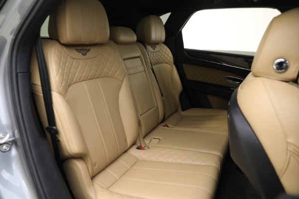 Used 2018 Bentley Bentayga W12 Signature Edition for sale Sold at Rolls-Royce Motor Cars Greenwich in Greenwich CT 06830 27
