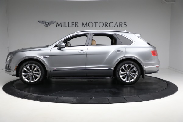 Used 2018 Bentley Bentayga W12 Signature Edition for sale $94,900 at Rolls-Royce Motor Cars Greenwich in Greenwich CT 06830 3