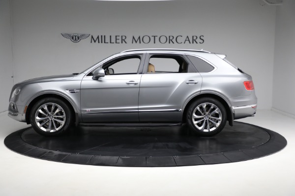 Used 2018 Bentley Bentayga W12 Signature Edition for sale Sold at Rolls-Royce Motor Cars Greenwich in Greenwich CT 06830 3