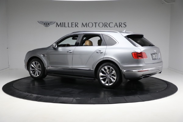 Used 2018 Bentley Bentayga W12 Signature Edition for sale Sold at Rolls-Royce Motor Cars Greenwich in Greenwich CT 06830 4