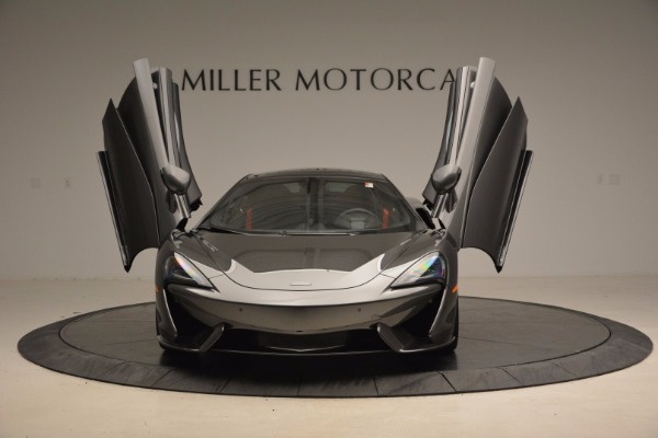 New 2017 McLaren 570GT for sale Sold at Rolls-Royce Motor Cars Greenwich in Greenwich CT 06830 13