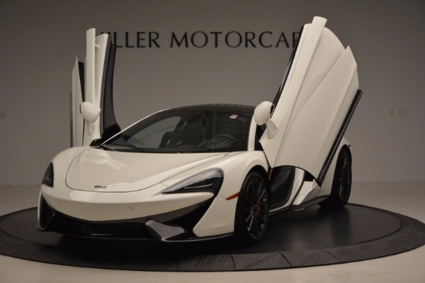 Used 2017 McLaren 570GT for sale Sold at Rolls-Royce Motor Cars Greenwich in Greenwich CT 06830 23