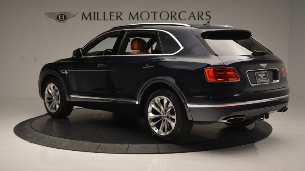 Used 2018 Bentley Bentayga W12 Signature for sale Sold at Rolls-Royce Motor Cars Greenwich in Greenwich CT 06830 4