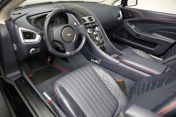Used 2018 Aston Martin Vanquish S Volante for sale $259,900 at Rolls-Royce Motor Cars Greenwich in Greenwich CT 06830 19