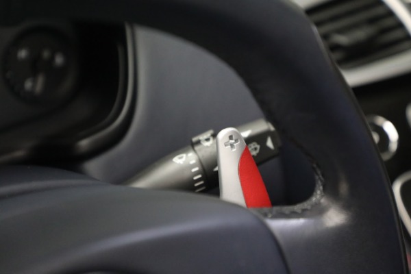 Used 2018 Aston Martin Vanquish S Volante for sale $259,900 at Rolls-Royce Motor Cars Greenwich in Greenwich CT 06830 24
