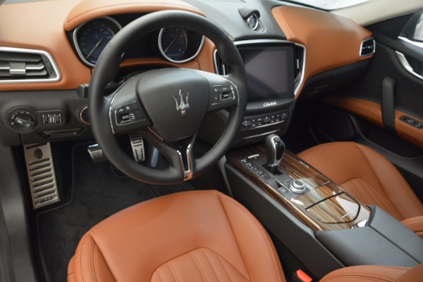 New 2018 Maserati Ghibli S Q4 GranLusso for sale Sold at Rolls-Royce Motor Cars Greenwich in Greenwich CT 06830 13