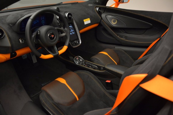 New 2018 McLaren 570S Spider for sale Sold at Rolls-Royce Motor Cars Greenwich in Greenwich CT 06830 25