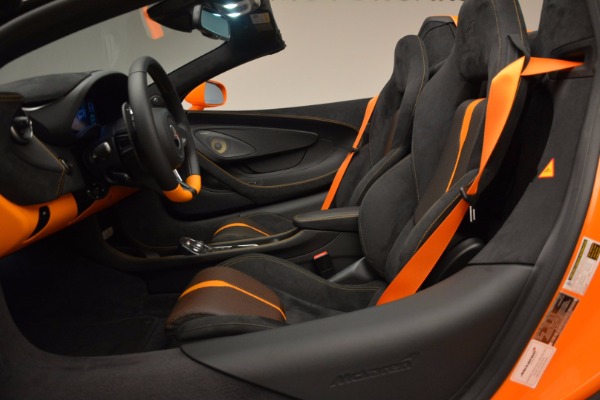 New 2018 McLaren 570S Spider for sale Sold at Rolls-Royce Motor Cars Greenwich in Greenwich CT 06830 26