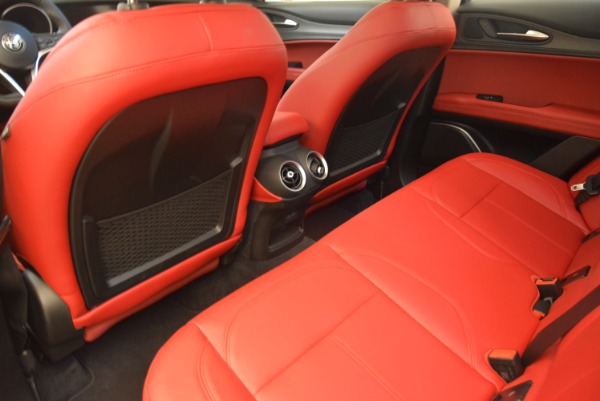 New 2018 Alfa Romeo Stelvio Ti Q4 for sale Sold at Rolls-Royce Motor Cars Greenwich in Greenwich CT 06830 16