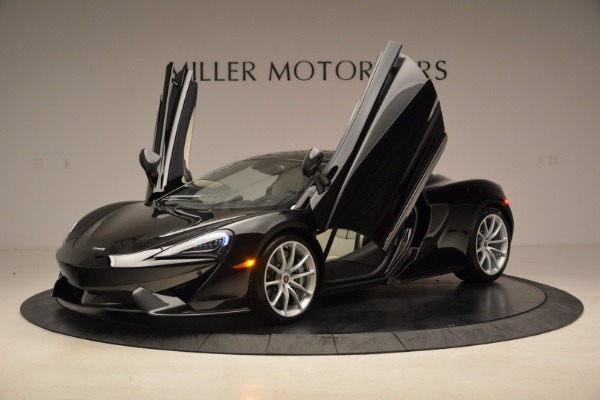 New 2018 McLaren 570S Spider for sale Sold at Rolls-Royce Motor Cars Greenwich in Greenwich CT 06830 14