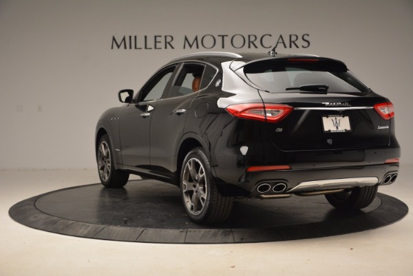 New 2018 Maserati Levante Q4 GranLusso for sale Sold at Rolls-Royce Motor Cars Greenwich in Greenwich CT 06830 5