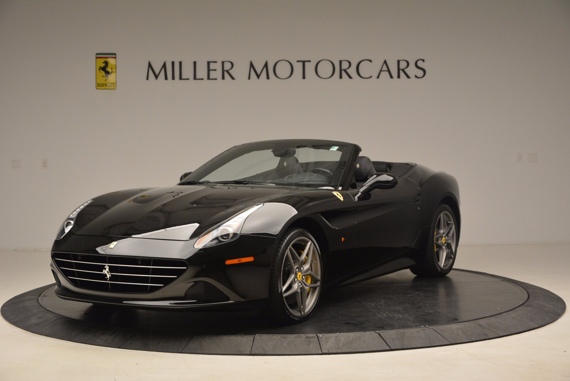 Used 2016 Ferrari California T for sale Sold at Rolls-Royce Motor Cars Greenwich in Greenwich CT 06830 1