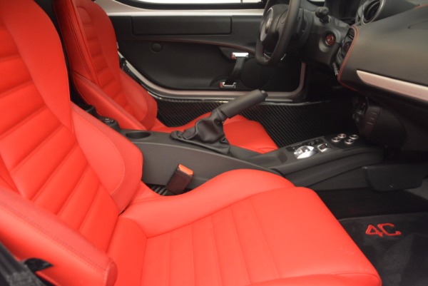 New 2018 Alfa Romeo 4C Coupe for sale Sold at Rolls-Royce Motor Cars Greenwich in Greenwich CT 06830 18