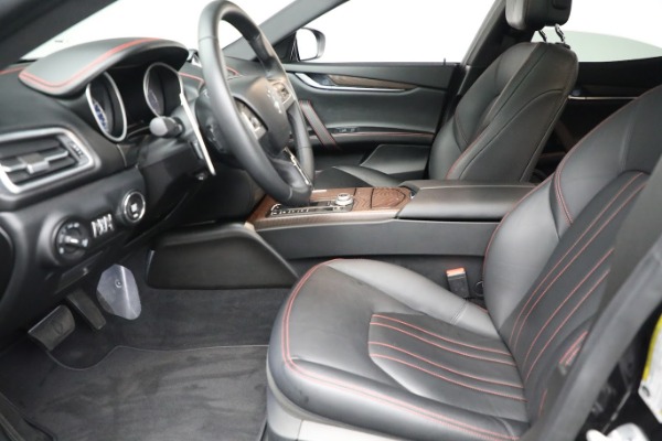 Used 2018 Maserati Ghibli S Q4 for sale Sold at Rolls-Royce Motor Cars Greenwich in Greenwich CT 06830 15