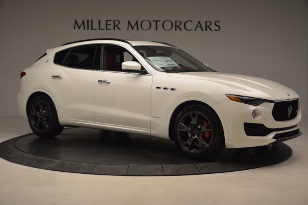 New 2018 Maserati Levante Q4 GranLusso for sale Sold at Rolls-Royce Motor Cars Greenwich in Greenwich CT 06830 10