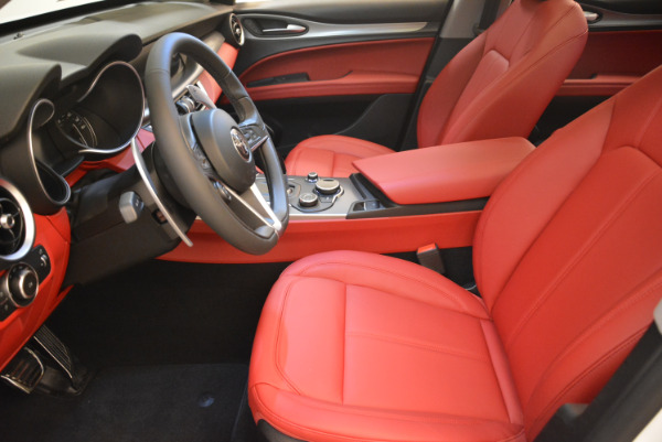 New 2018 Alfa Romeo Stelvio Sport Q4 for sale Sold at Rolls-Royce Motor Cars Greenwich in Greenwich CT 06830 14