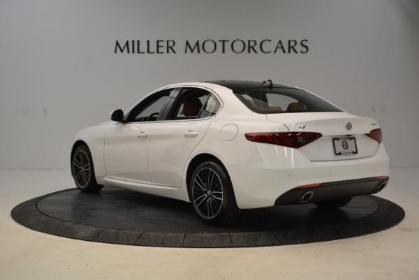 New 2018 Alfa Romeo Giulia Ti Lusso Q4 for sale Sold at Rolls-Royce Motor Cars Greenwich in Greenwich CT 06830 5