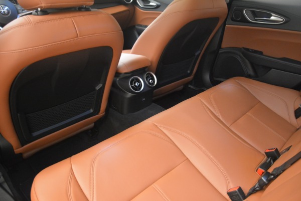 New 2018 Alfa Romeo Giulia Q4 for sale Sold at Rolls-Royce Motor Cars Greenwich in Greenwich CT 06830 24