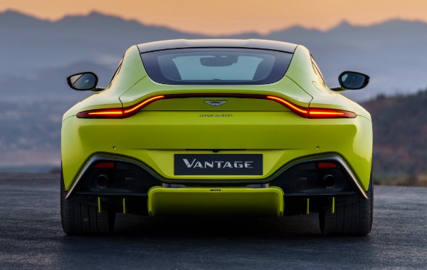 New 2019 Aston Martin Vantage for sale Sold at Rolls-Royce Motor Cars Greenwich in Greenwich CT 06830 3