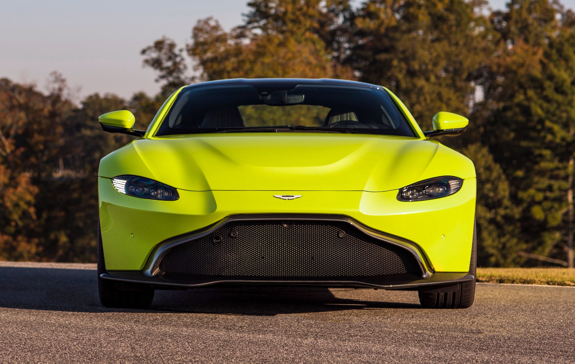 New 2019 Aston Martin Vantage for sale Sold at Rolls-Royce Motor Cars Greenwich in Greenwich CT 06830 1